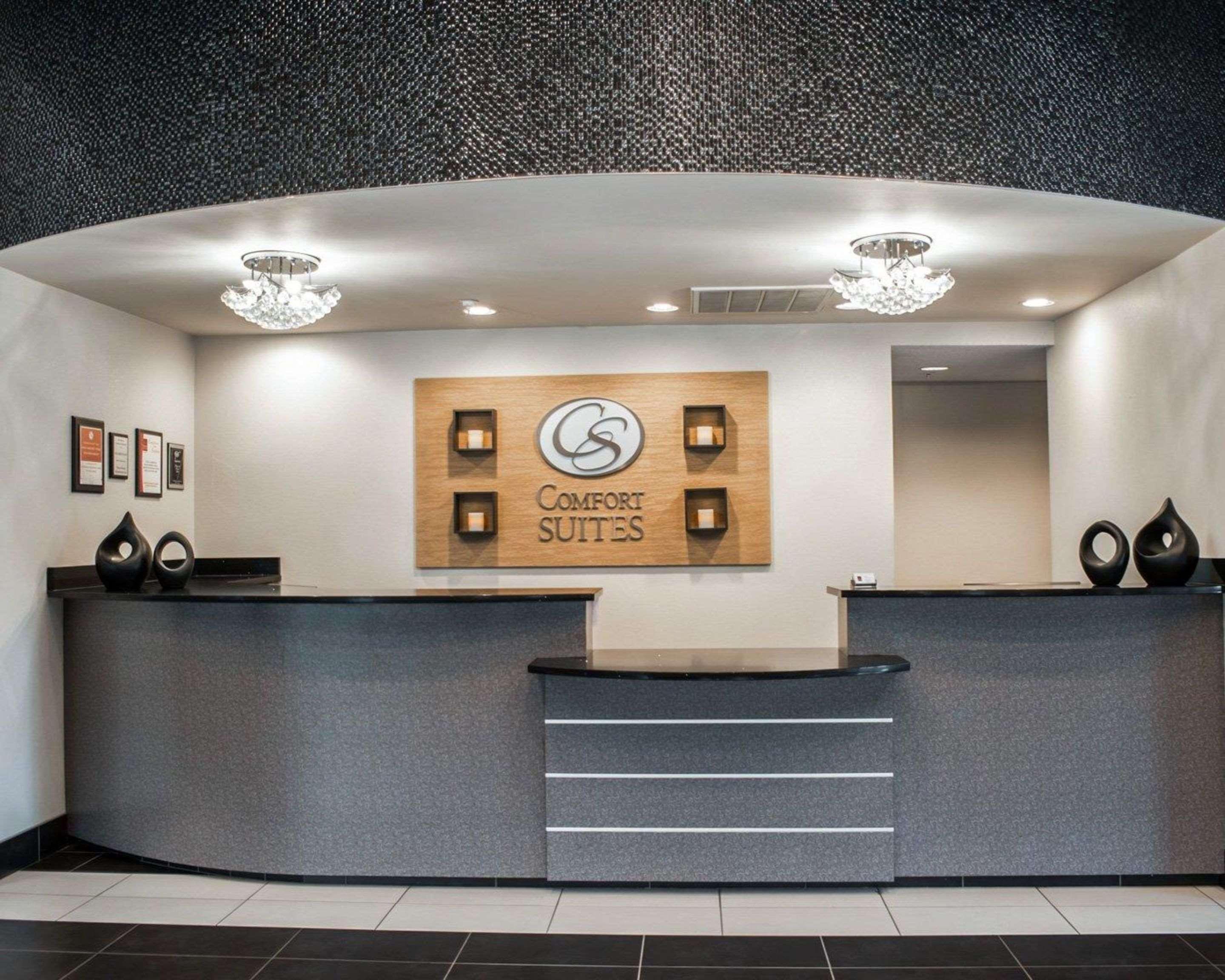 Comfort Suites Nashville Airport - Bna Exterior photo