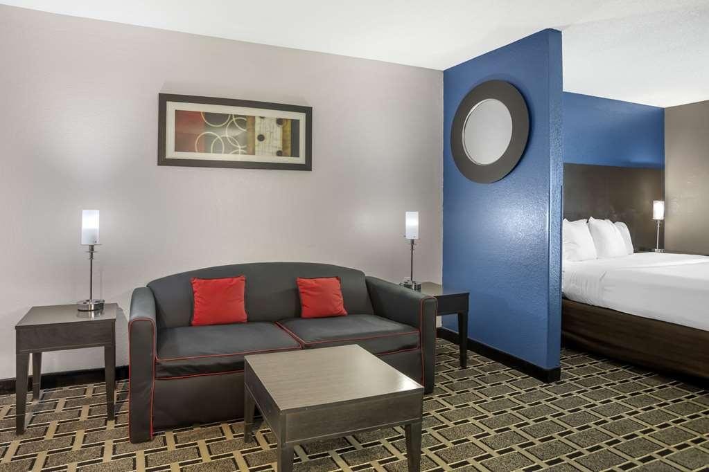 Comfort Suites Nashville Airport - Bna Room photo