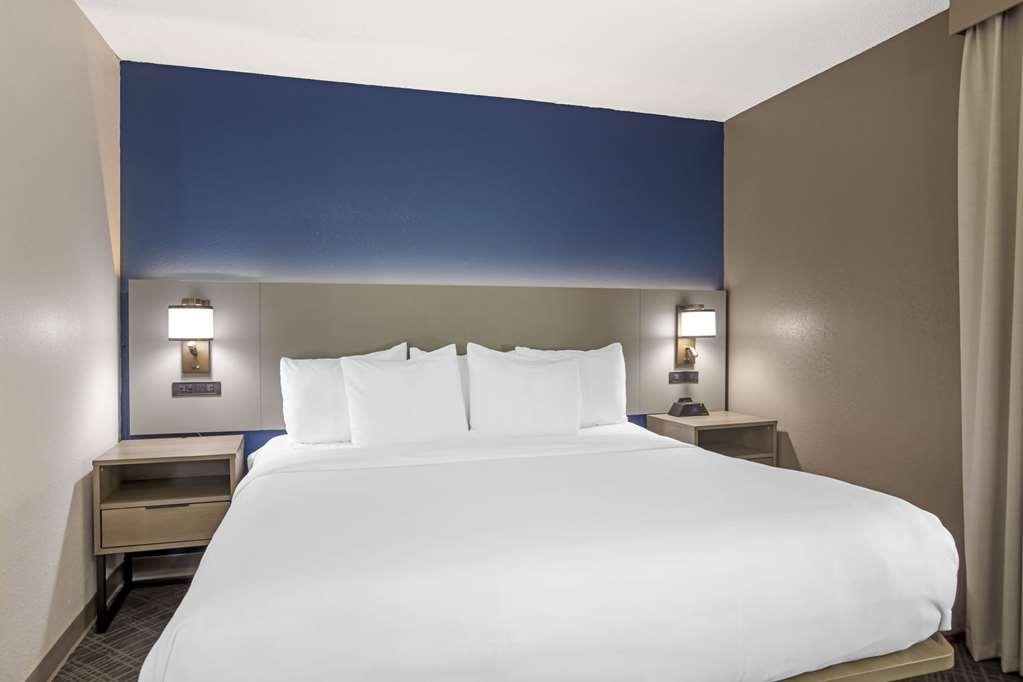 Comfort Suites Nashville Airport - Bna Room photo