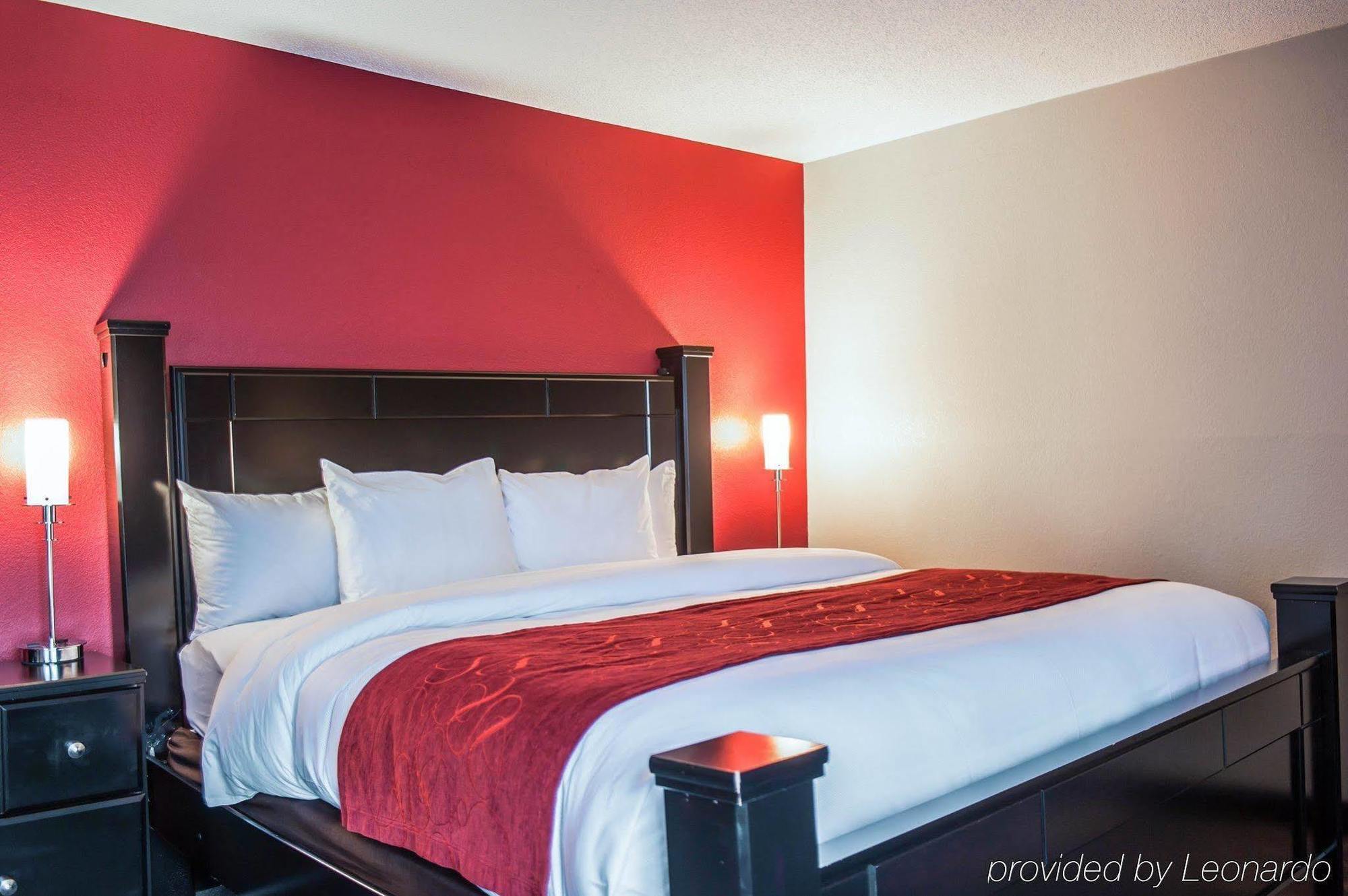 Comfort Suites Nashville Airport - Bna Exterior photo